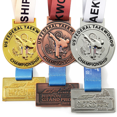 Сувениры 3d награды марафона золота спорта оцинковывают медаль легирующего металла идущее с лентой