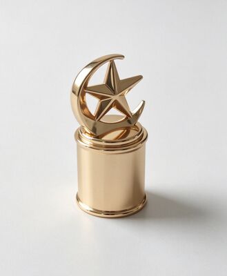 Купить Парфюмерный колпачок Crescent & Star Zamak – роскошная золотистая отделка Производство в сети
