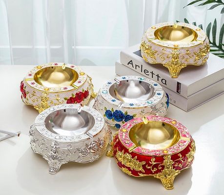 Купить Вытравлять Ashtray сигареты сплава цинка вырезывания края online manufacture