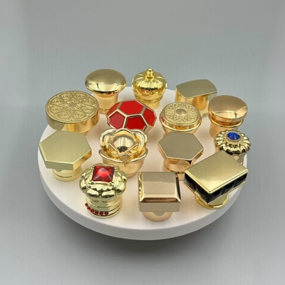 Лучшая продажа China Factory Wholesale Custom Logo Парфюмерная бутылка Парфюмерные крышки для стеклянной бутылки FEA15